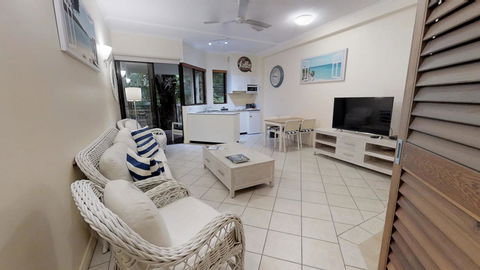 Silkari The Pavilions - Queensland Tourism 1