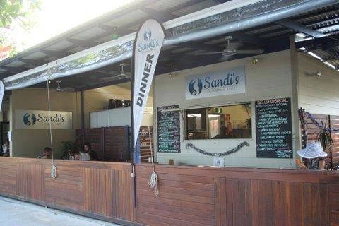Magnetic Sunsets Resort - Queensland Tourism 7