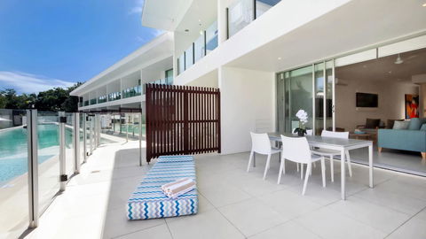 Pool Resort Port Douglas - Queensland Tourism 10