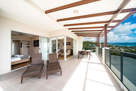 Whitsunday Reflections - QLD Tourism 26