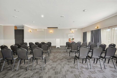 Econo Lodge Toowoomba Motel & Events Centre - Queensland Tourism 6
