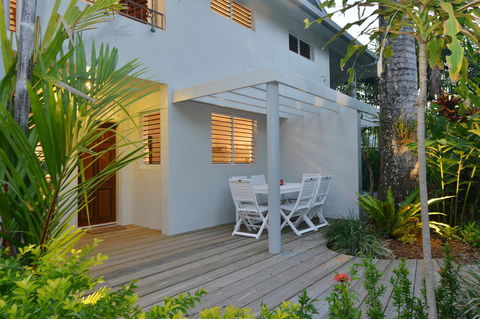 [ ANDY'S BEACH HOUSE ] - QLD Tourism 8