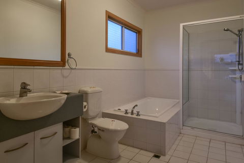 Bella Vista On Nara Pets Welcome - QLD Tourism 16