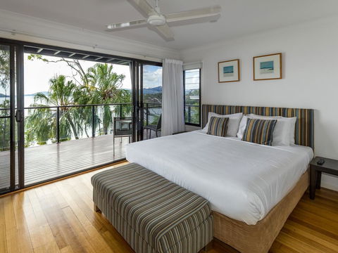 Shorelines - QLD Tourism 38