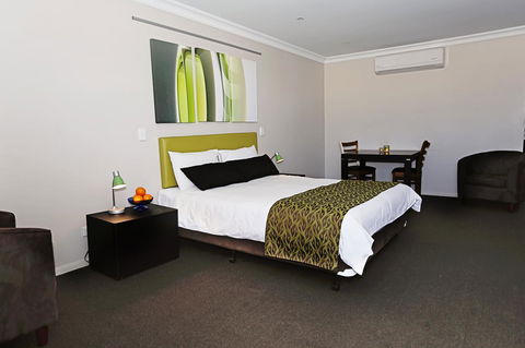 Drovers Motor Inn - QLD Tourism 15