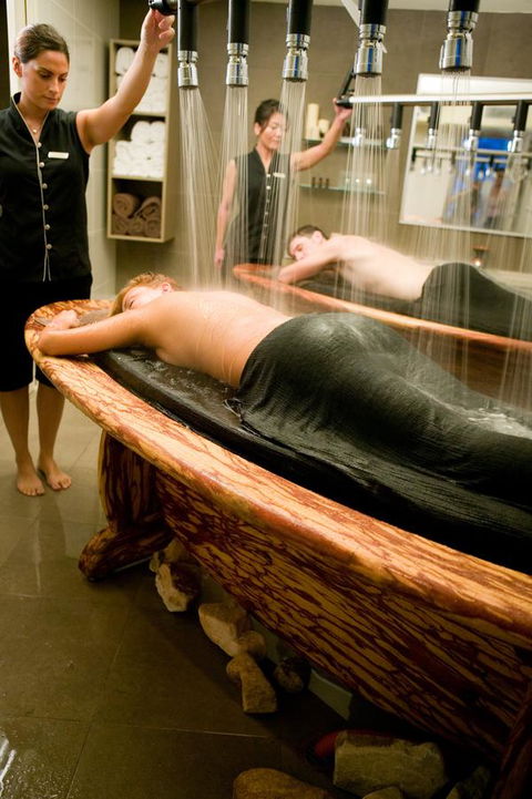 Q1 Resort & Spa - Official - Queensland Tourism 18