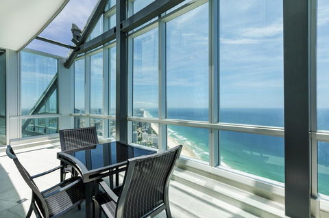 Q1 Resort & Spa - Official - Queensland Tourism 15