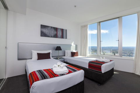Q1 Resort & Spa - Official - Queensland Tourism 26