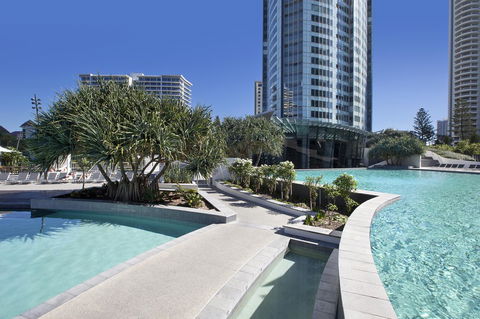Q1 Resort & Spa - Official - Queensland Tourism 4