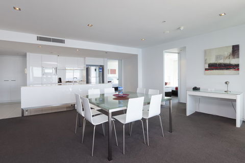 Q1 Resort & Spa - Official - Queensland Tourism 36