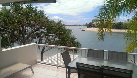 Skippers Cove Waterfront Resort - QLD Tourism 7