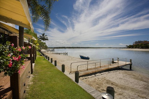 Skippers Cove Waterfront Resort - QLD Tourism 2