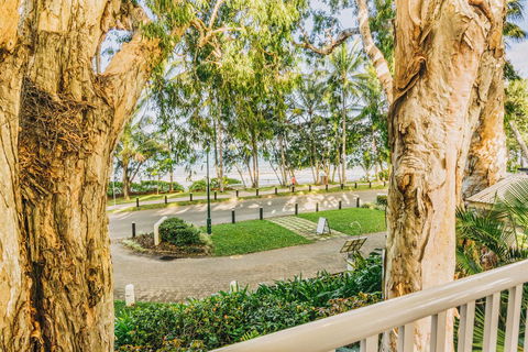 The Reef House Adults Retreat - Enjoy 28 Complimentary Inclusions - QLD Tourism 37