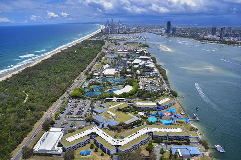 Sea World Resort - Queensland Tourism 15