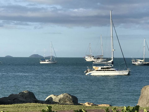 Whitsunday Luxury Homes - QLD Tourism 34