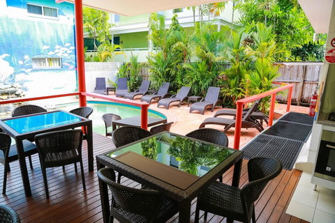 Port Douglas Motel - QLD Tourism 26