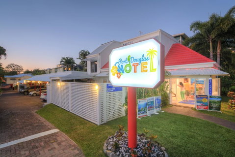 Port Douglas Motel - QLD Tourism 44