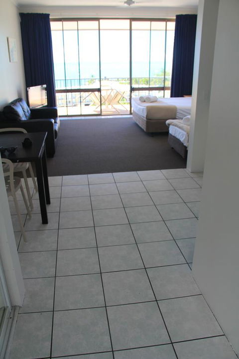 Ocean Views At Whitsunday Terraces Resort - QLD Tourism 10