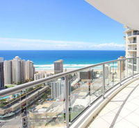 Beach Stay - Ocean  Riverview resort Chevron Renaissance central Surfers Paradise