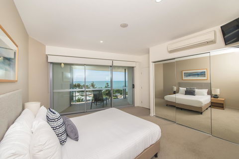 Salt Yeppoon - Queensland Tourism 4