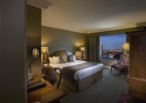Stamford Plaza Brisbane - QLD Tourism 7