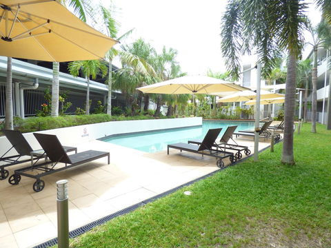 Marina View Apartment - QLD Tourism 3