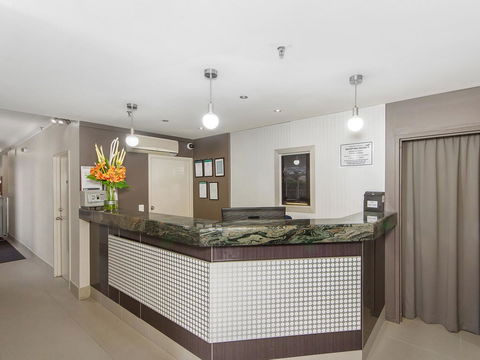 Sunbird Beach Resort Main Beach - Queensland Tourism 43