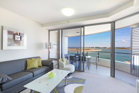Monaco Caloundra - QLD Tourism 25