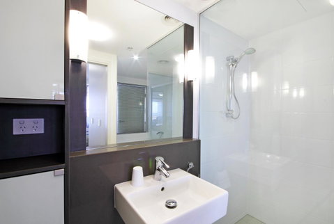 Monaco Caloundra - QLD Tourism 24