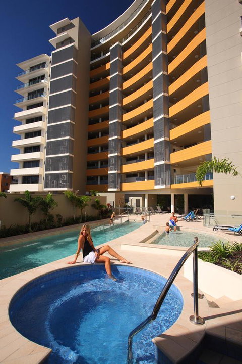 Monaco Caloundra - QLD Tourism 2