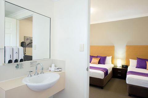 Park Regis Anchorage - QLD Tourism 17