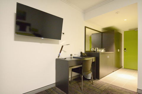 Mackay Oceanside Central Hotel Official - QLD Tourism 28