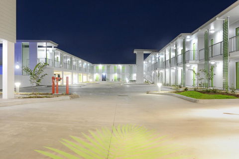 Mackay Oceanside Central Hotel Official - QLD Tourism 22
