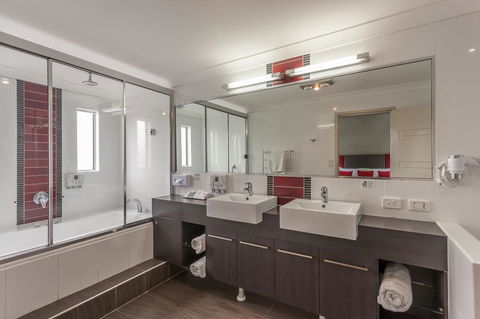 Platinum International - Queensland Tourism 22