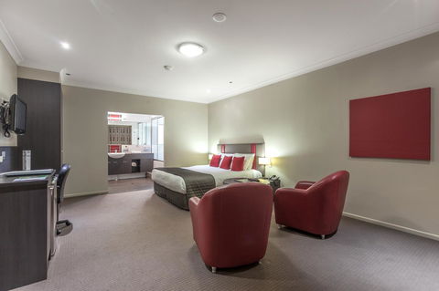 Platinum International - Queensland Tourism 1