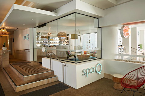 QT Gold Coast - Queensland Tourism 17