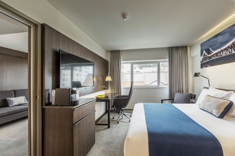 Hyatt Regency Brisbane - QLD Tourism 8
