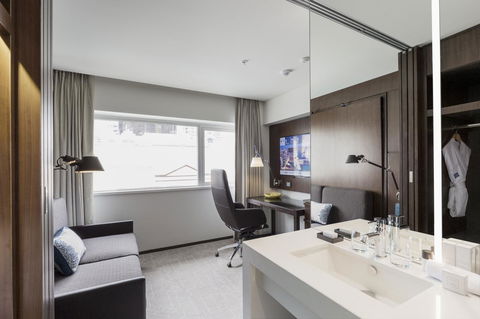 Hyatt Regency Brisbane - QLD Tourism 29