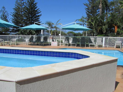 Le Beach Apartments - QLD Tourism 17