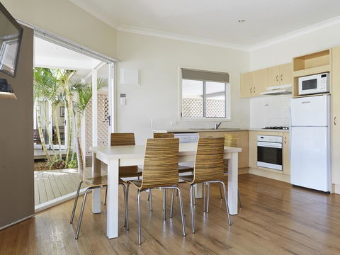 NRMA Treasure Island Holiday Resort - QLD Tourism 39