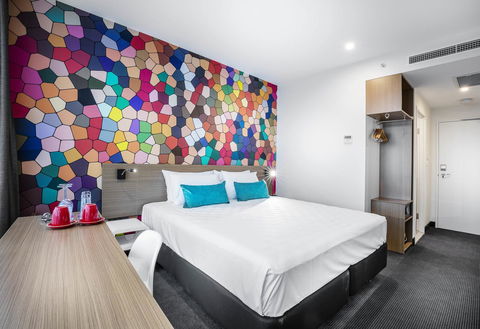 Ibis Styles Brisbane Elizabeth Street - QLD Tourism 5
