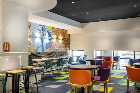 Ibis Styles Brisbane Elizabeth Street - QLD Tourism 8
