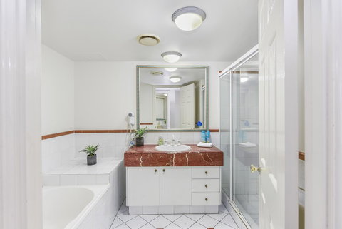 APR Private SUITES MOROC By The Beach - Queensland Tourism 28