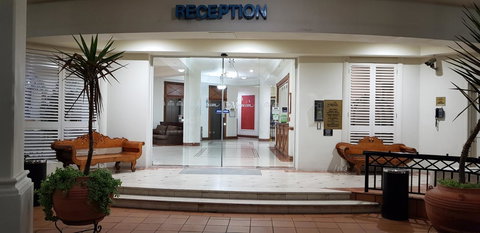 APR Private SUITES MOROC By The Beach - Queensland Tourism 31