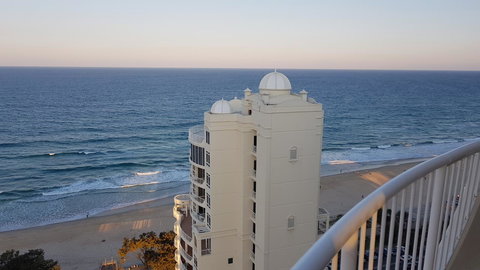APR Private SUITES MOROC By The Beach - Queensland Tourism 21