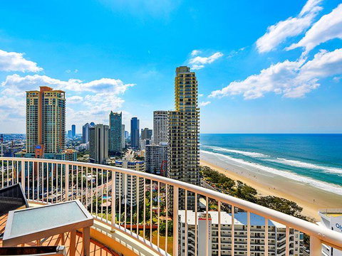 APR Private SUITES MOROC By The Beach - Queensland Tourism 16
