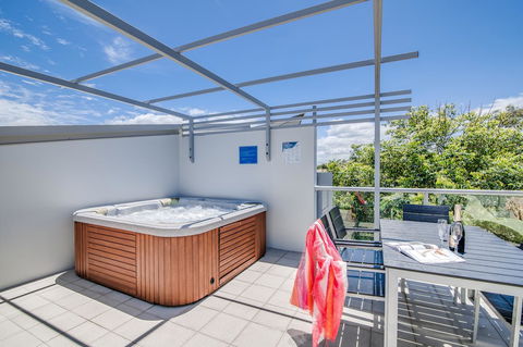 Coolum At The Beach - Queensland Tourism 38