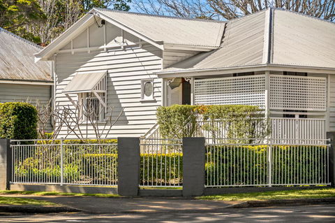 Frangipani House - QLD Tourism 26