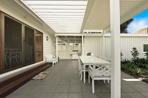 Frangipani House - QLD Tourism 30