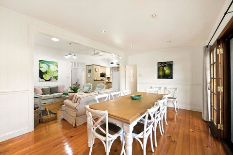 Frangipani House - QLD Tourism 12